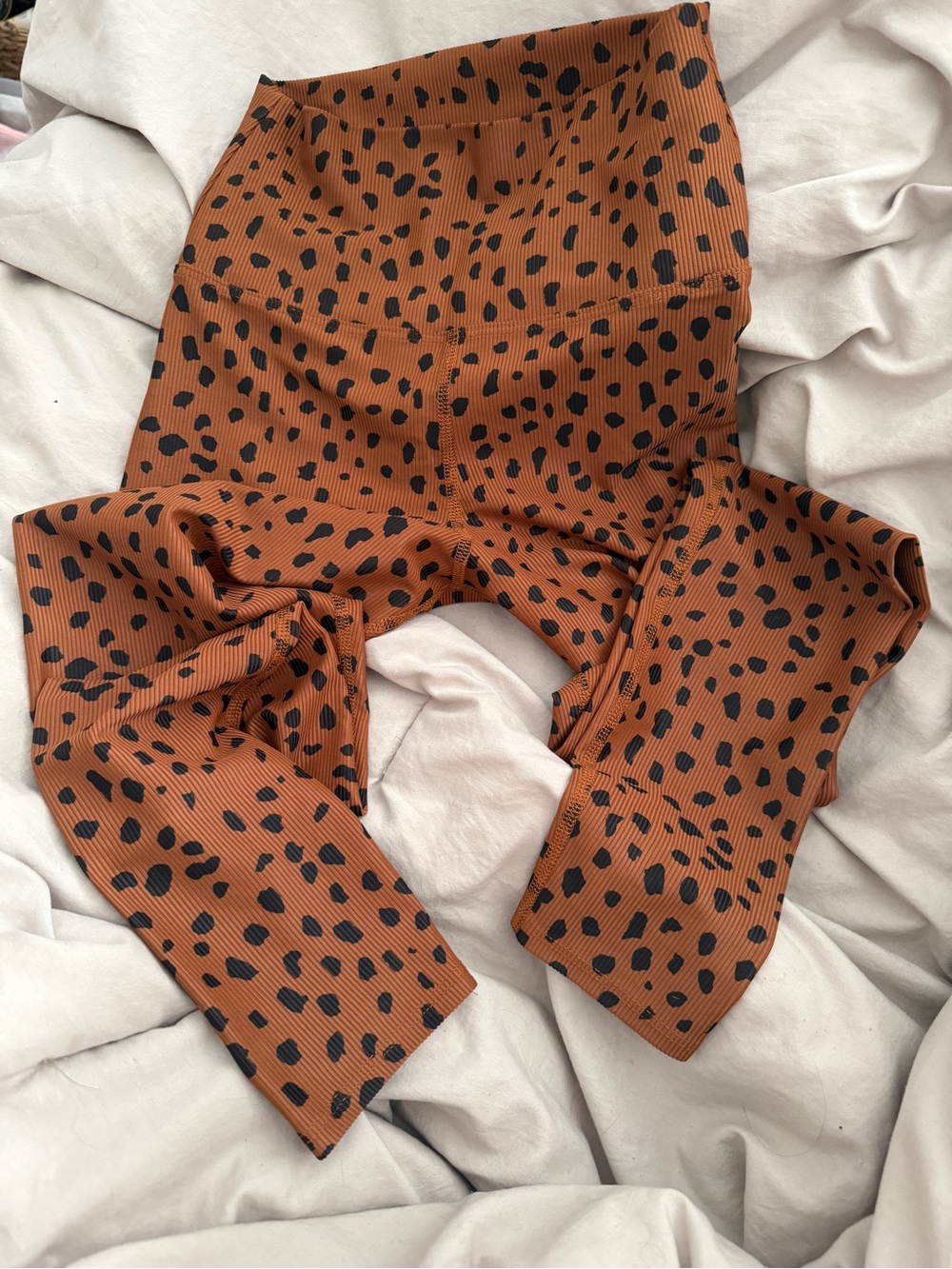 Beach Riot Leopard print  Athletic Set - Racerback tank & leggings-28", sz S,euc - Picture 7 of 13
